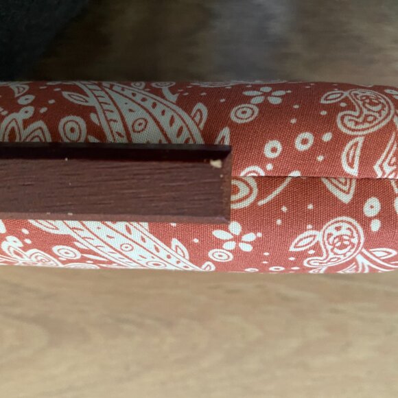 Francesca's Avery Wooden Frame Bandana Clutch NWT - Picture 6 of 11